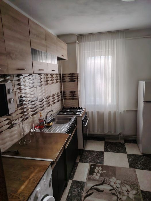 Apartament de închiriat