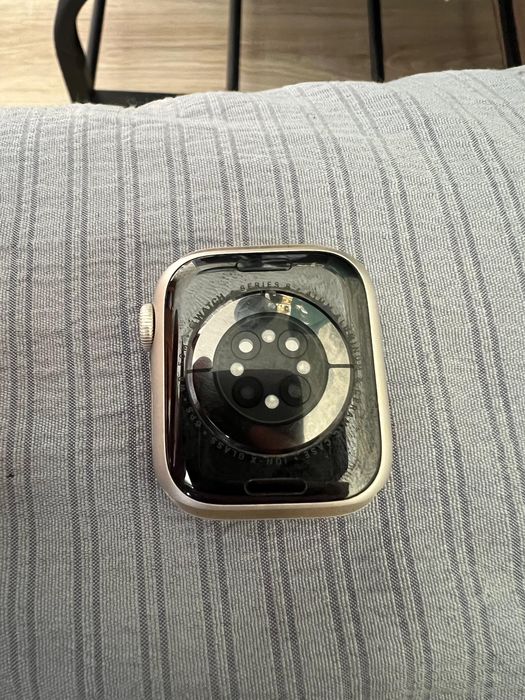 Apple watch 8ser