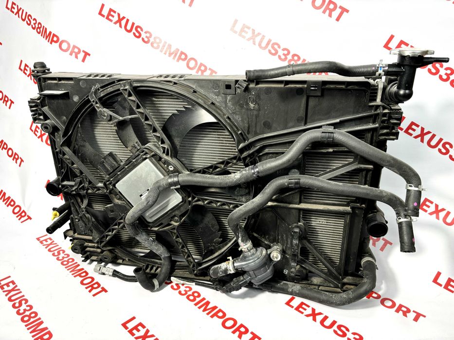 Радиатор lexus ES300H 2019