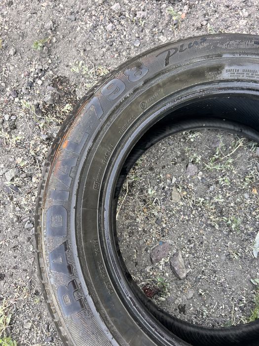 Продам 2 баллона KUMHO RADIAL 798 plus