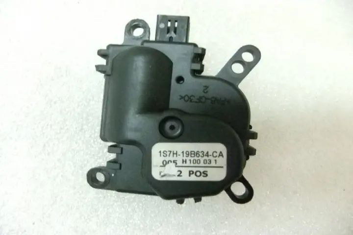 Motoras clapeta aeroterma Ford Focus 2005 1.6 TDCi MT (90 hp)