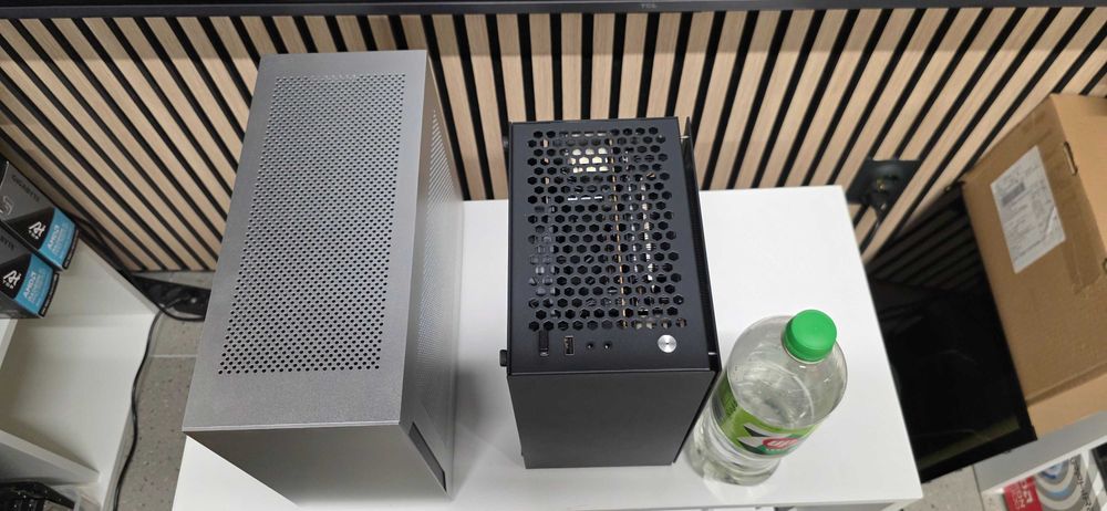 PC Mini-ITX Premium (7.6L) - Ryzen 7 7745HX / RTX 5060 Ti 16GB / 32GB DDR5 / 1TB Gen4
