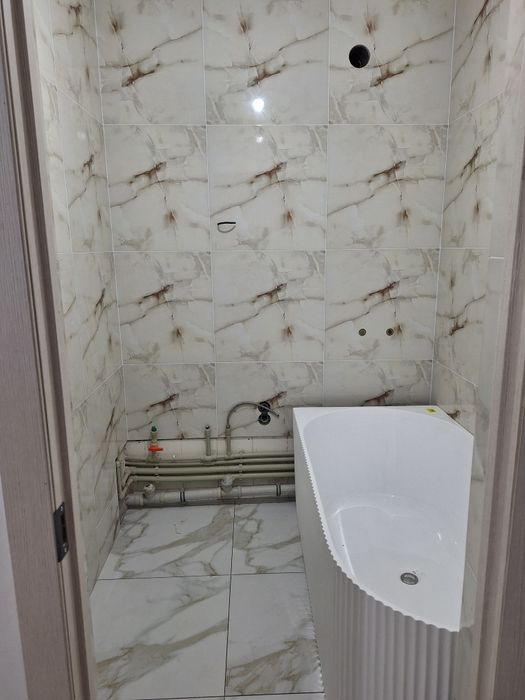 Кафельщик кафель