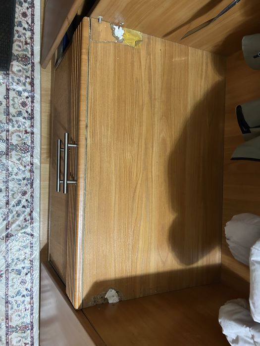 Отдам бесплатно прихожую