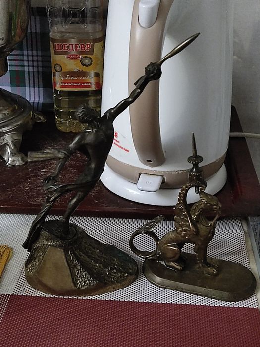 Бронзовая статуэтка пр СССР!
