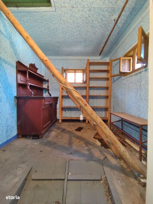 Casa la tara, gaz, acces auto, teren 4122 mp – Petid, Bihor
