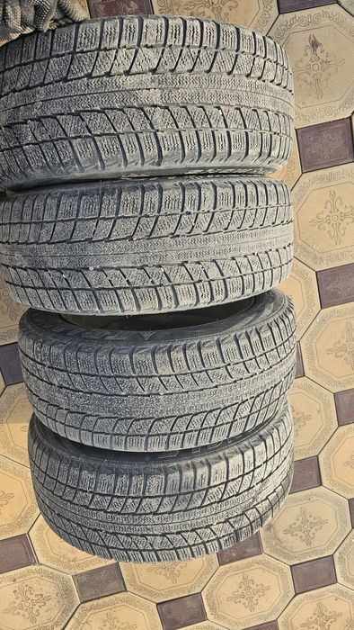 Зимные шины 205/55/R16