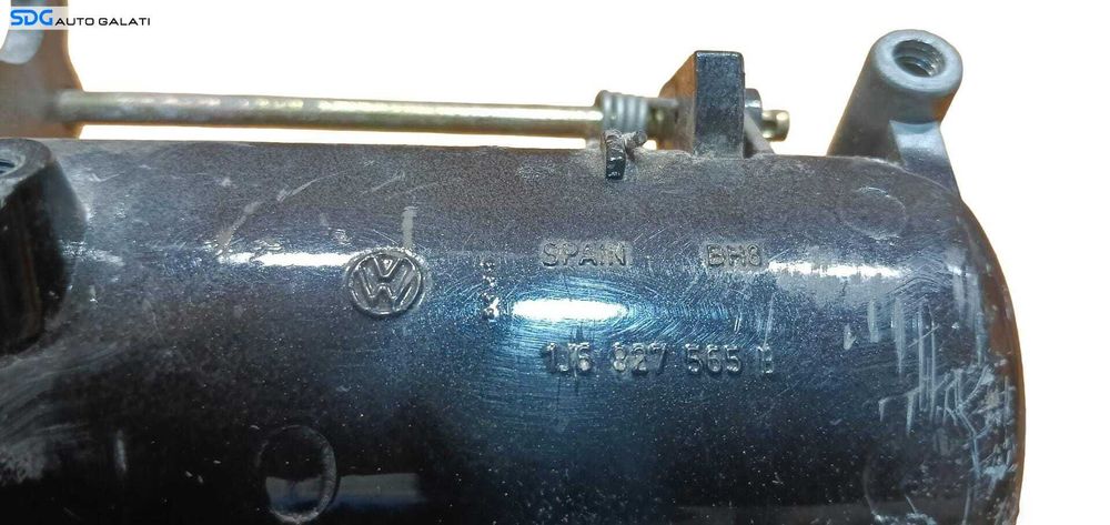 Maner Clapeta Deschidere Actionare Haion Portbagaj Volkswagen Golf 4 Hatchback Scurt 1998 - 2005 Cod 1J6827565B [M9790]