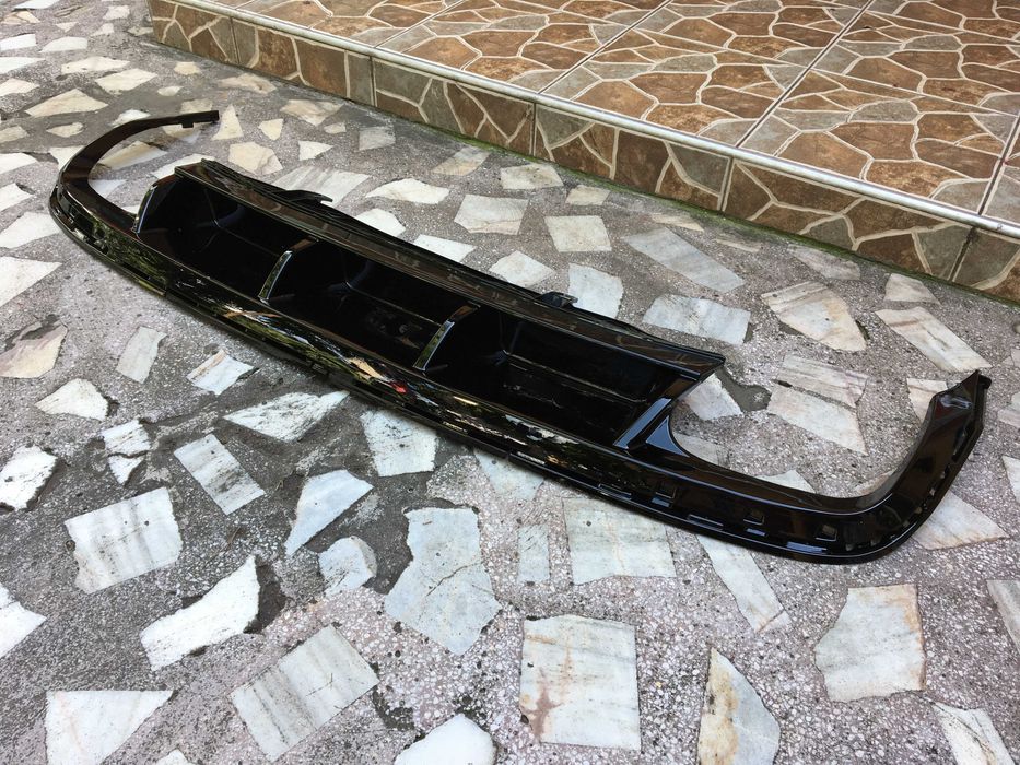 Difuzor bara spate (fusta) model R line Volkswagen Passat CC
