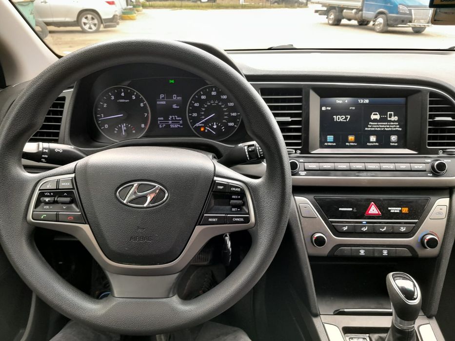 Продам Hyundai Elantra