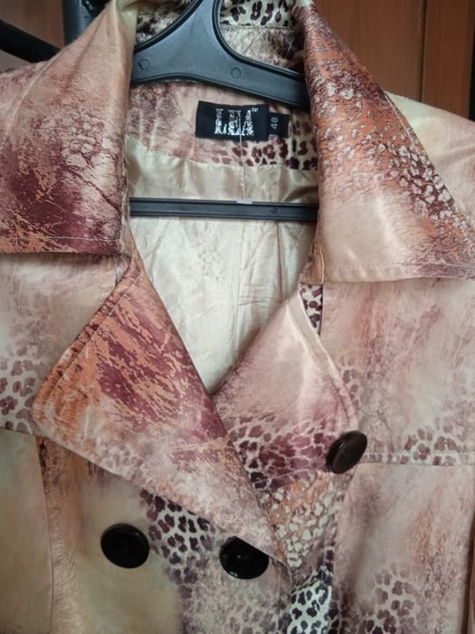 Новый женский тренч 46размер