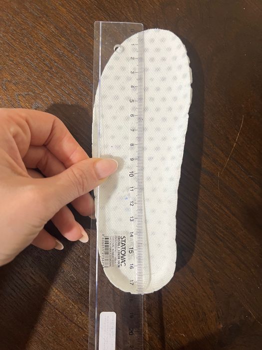 Детски бели маратонки 28 номер