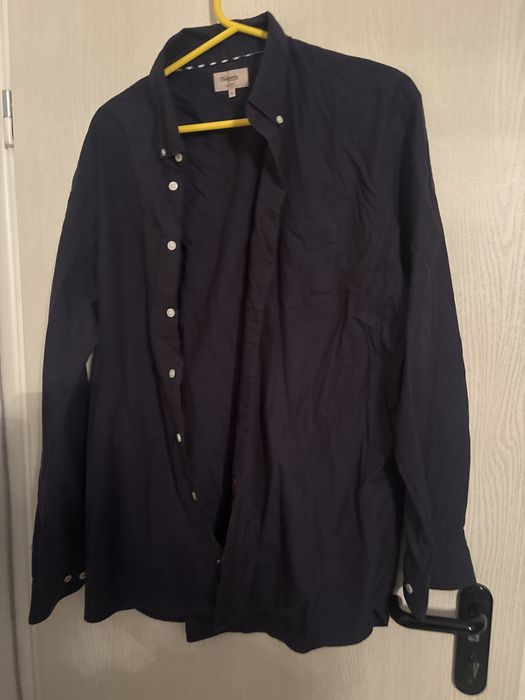 Риза T.M. Lewin носена, но изключително запазена