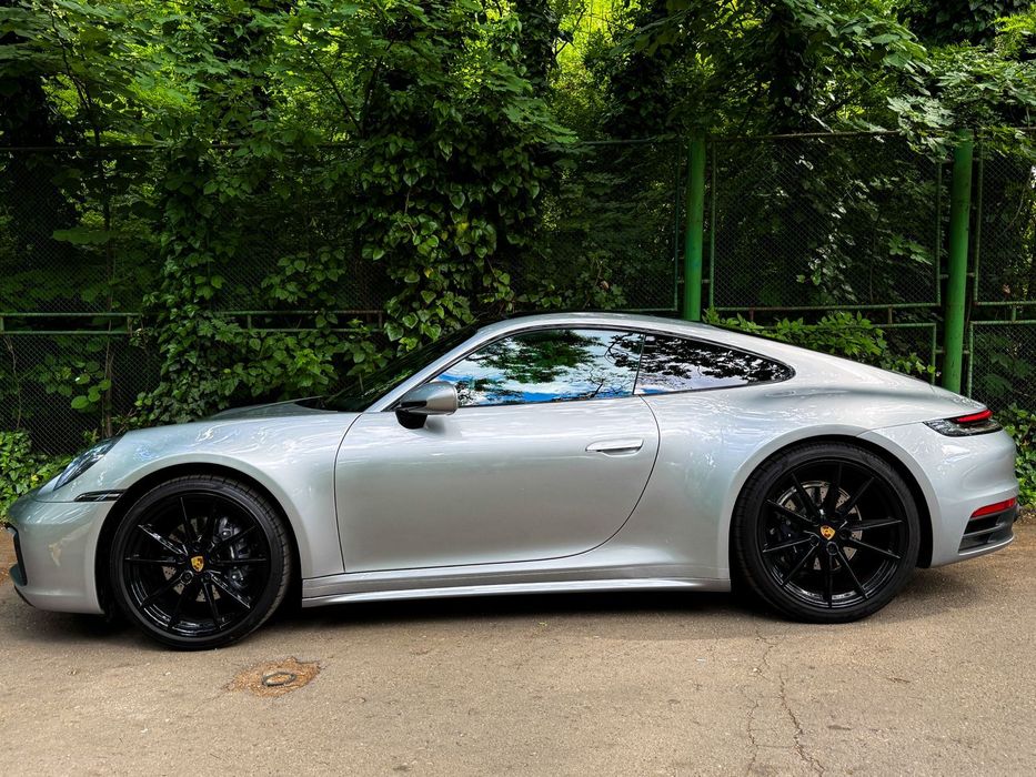 Porsche 911 Porsche Carrera S, fabricație noiembrie 2023, persoana juridica