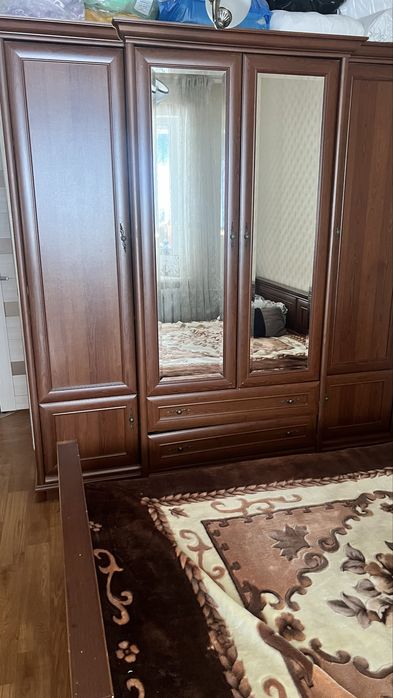 Спальний гарнитур