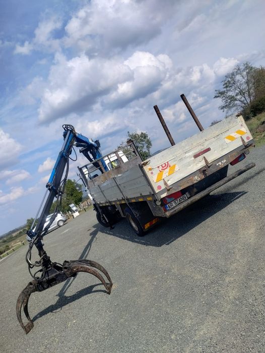 Camion cu macara forestiera Z