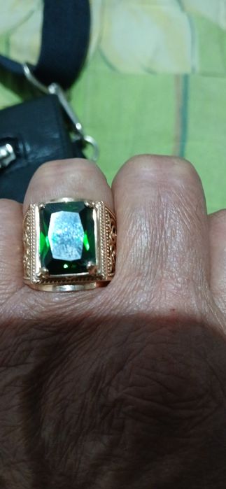 Продам Золотой Перстень.