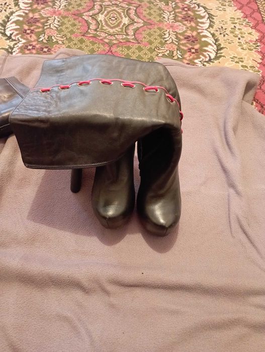 Женская обувь.сапоги