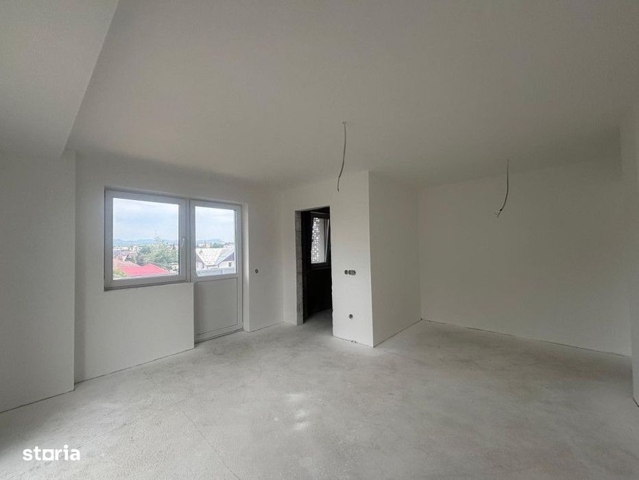 Apartament cu 3 camere, etaj 4 din 5 cu lift, bloc nou