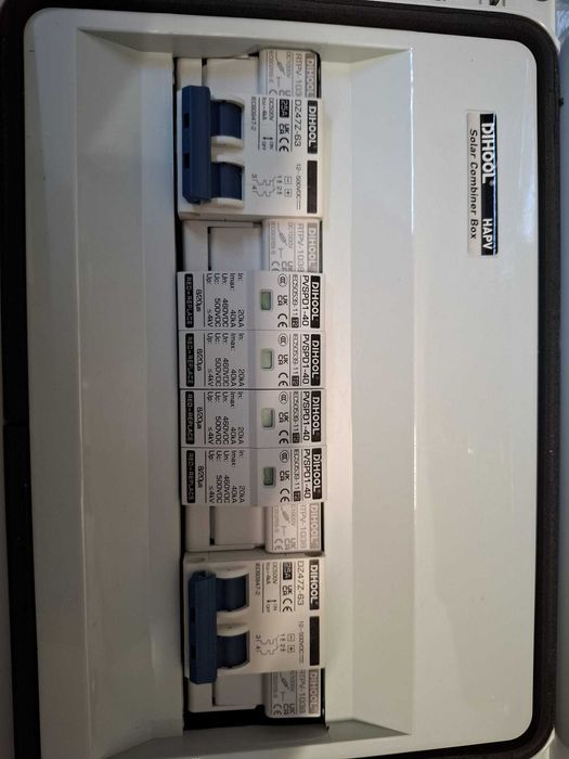 Cutie de joncțiune fotovoltaică cu protecție lasupratensiune CC DC500V