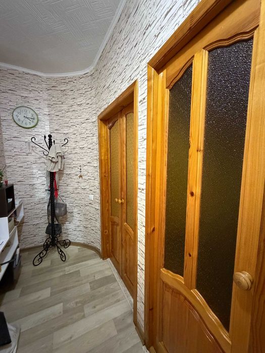 Продам 2комнатную, студия