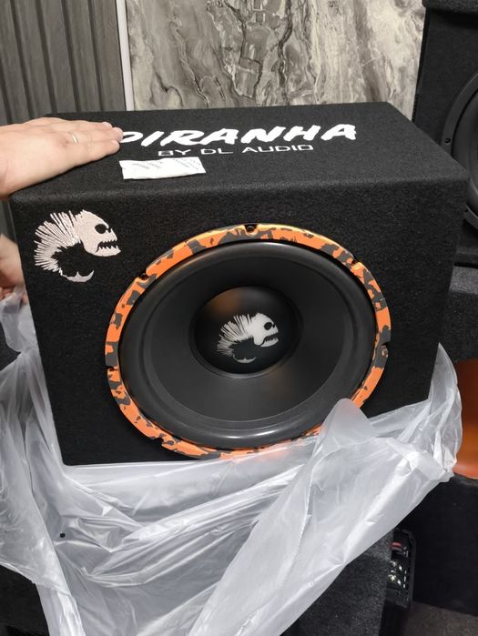 Продается сабвуфер