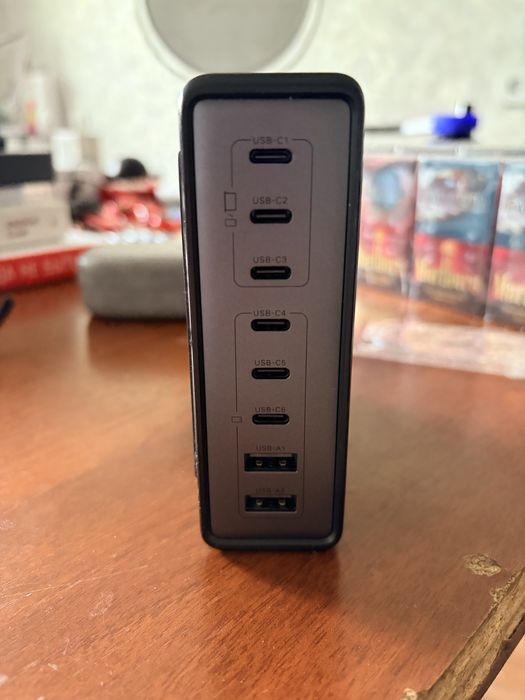 Продам станцию зарядки ugreen 200w