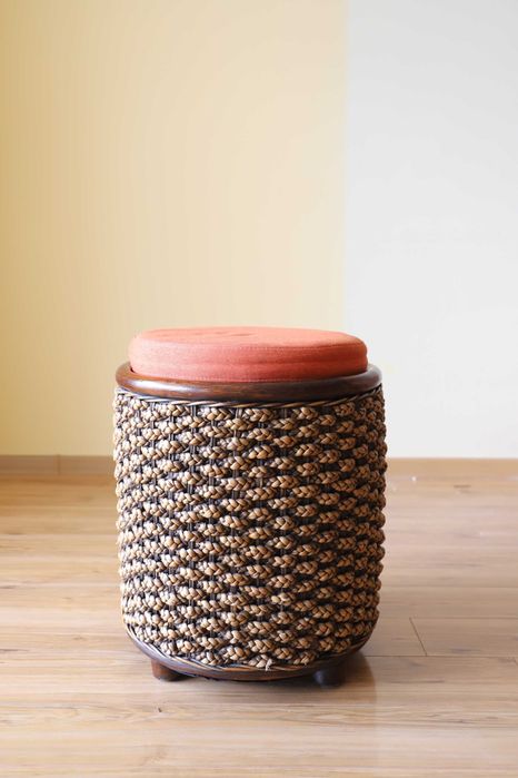 Столове от ратан - ръчна изработка.