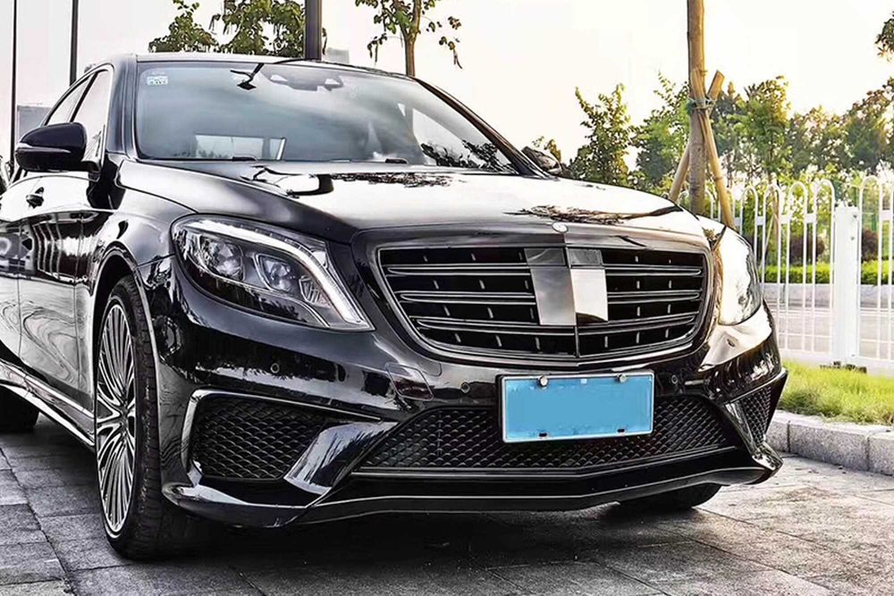 Черен лак решетка AMG Mercedes S класа W222 с Distronic