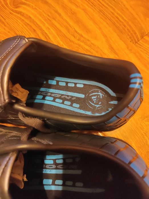 Papuci fotbal Adidas F10 42 2/3