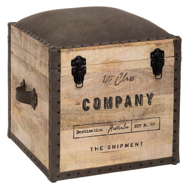 Табуретка във винтидж стил