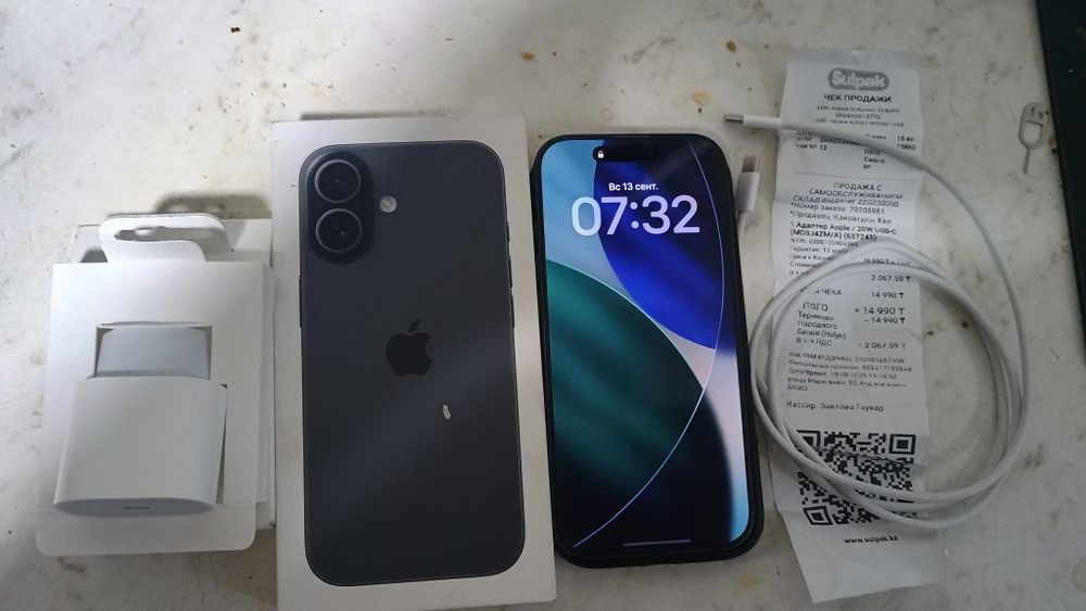 iPhone 17 256 ГБ чёрный 
Куплен 21 июля в Технодоме,