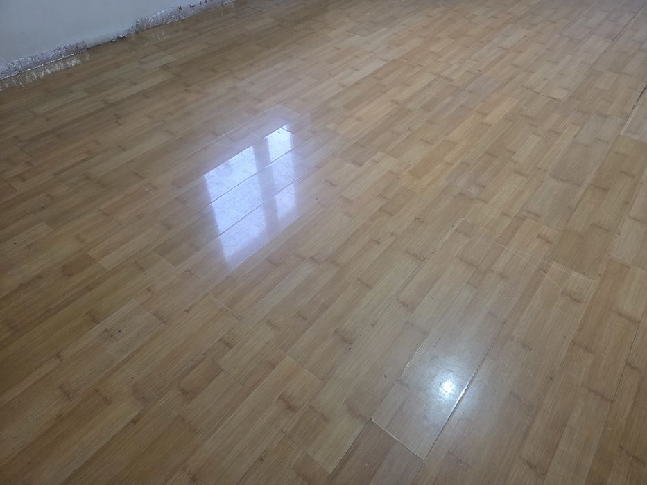 Продам Ламинат ..