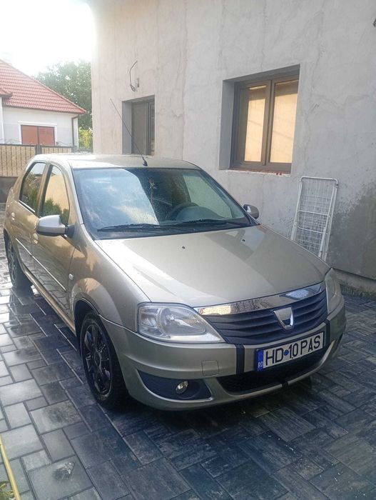 DACIA Logan 2010 — imagine 2