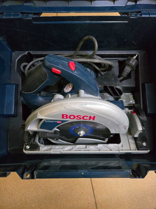 BOSCH професионален електрчески циркуляр