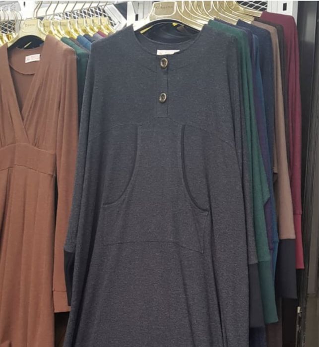 Женские платья на зиму