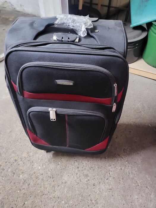 Куфар ново  45 евро