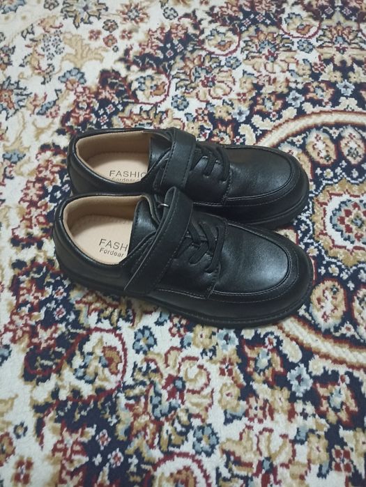 Продам бредовую обувь