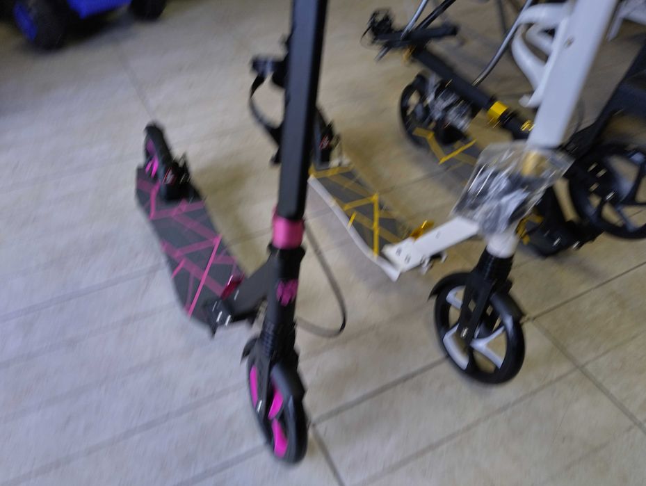 BYOX Детска тротинетка CHIC