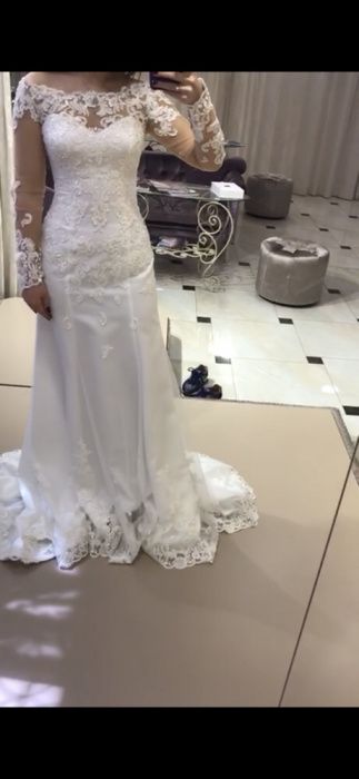 Свадебное платье