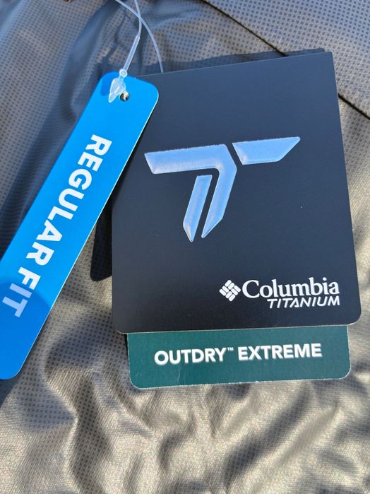 Columbia • Titanium