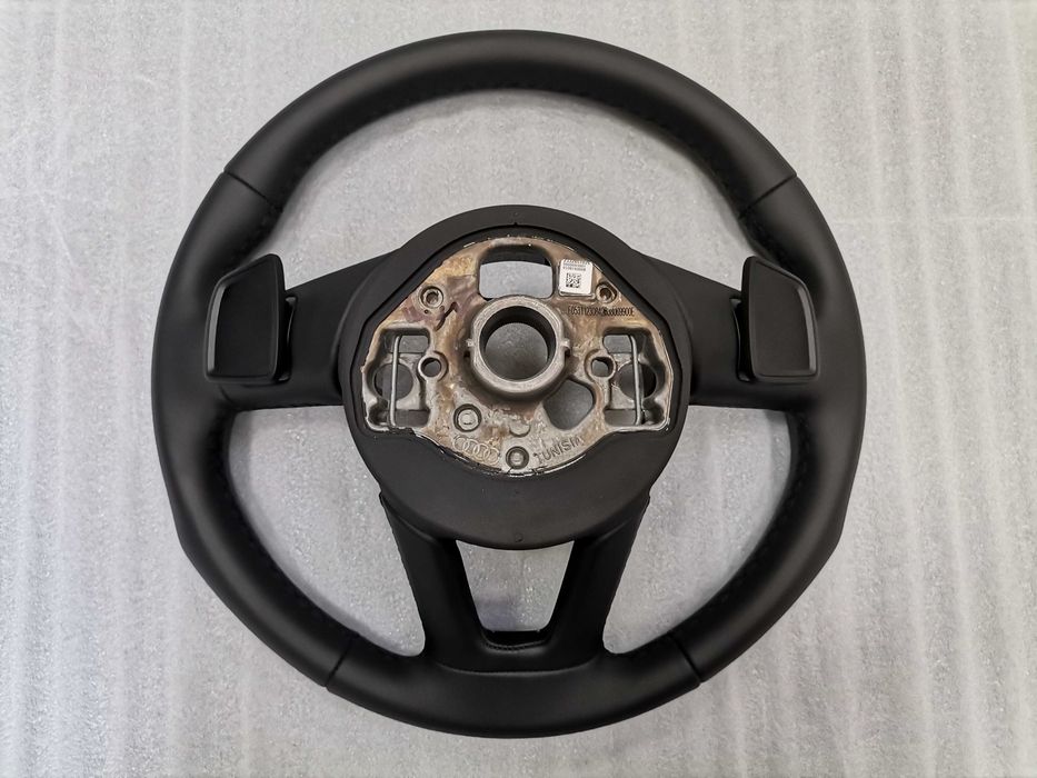 Нов Оригинален Черен Кожен Волан AUDI A1 GB A3 S3 8Y 82A419091AA