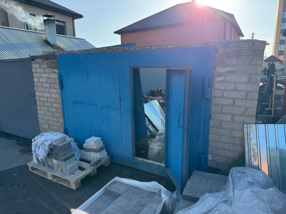 Продам гаражные ворота