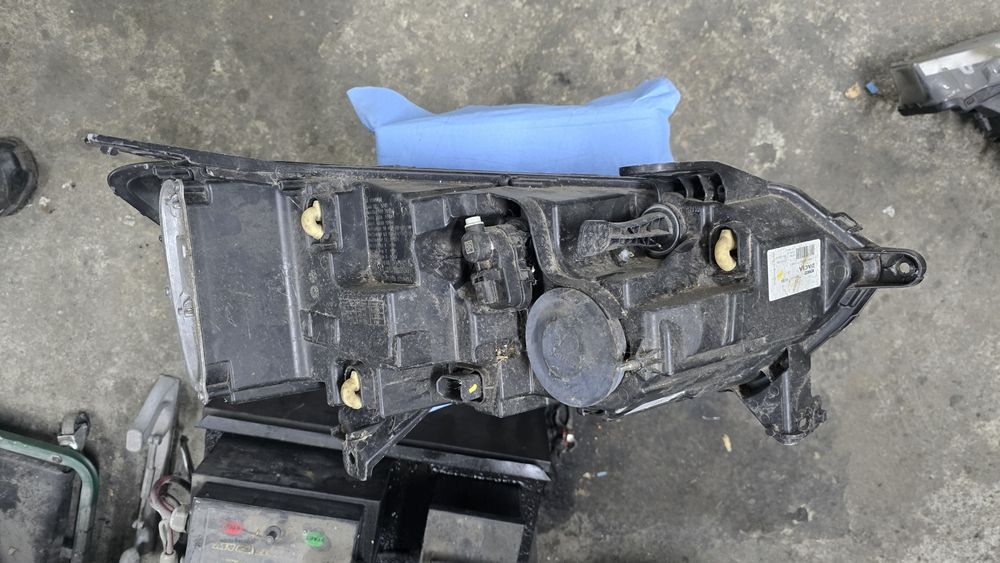 Far faruri dacia Logan 3 sandero 3 2021