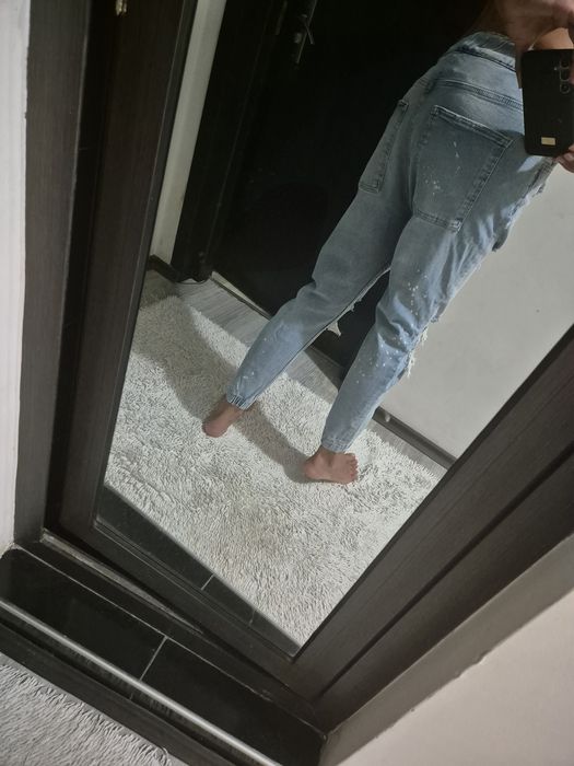 Чисто нови дънки Bershka -M размер