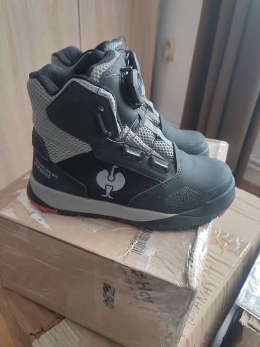 Bocanci de lucru engelbert Strauss