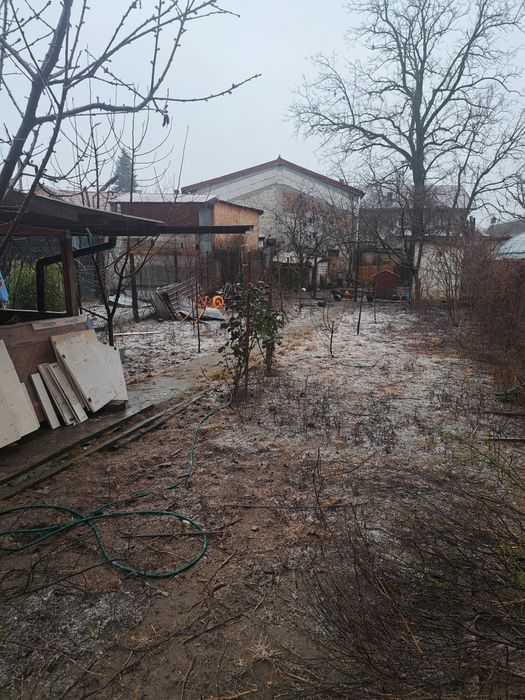 Militari Chiajna între case  casa 4 camere din caramida 460mp