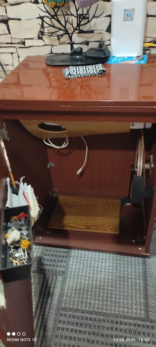 Швейная машина Чайка