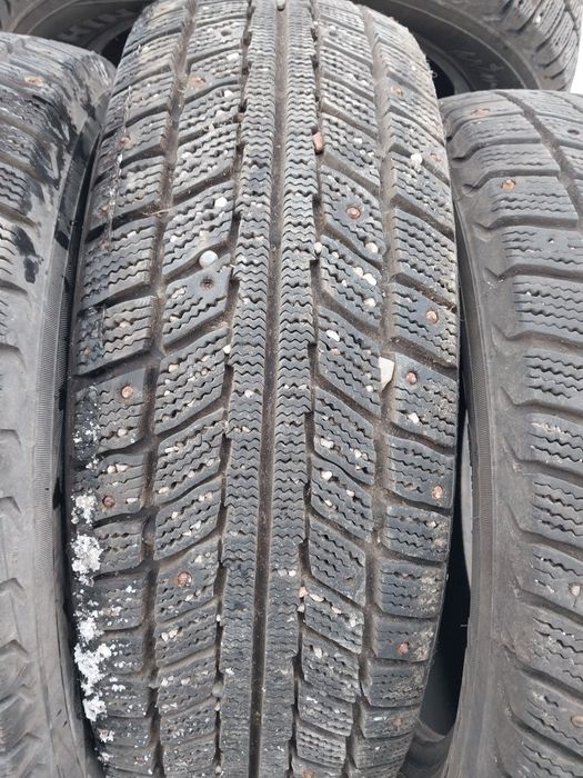 4 шины 185 60 R15 Belshina.