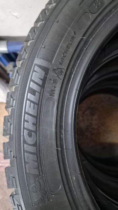 MICHELIN-зимние .